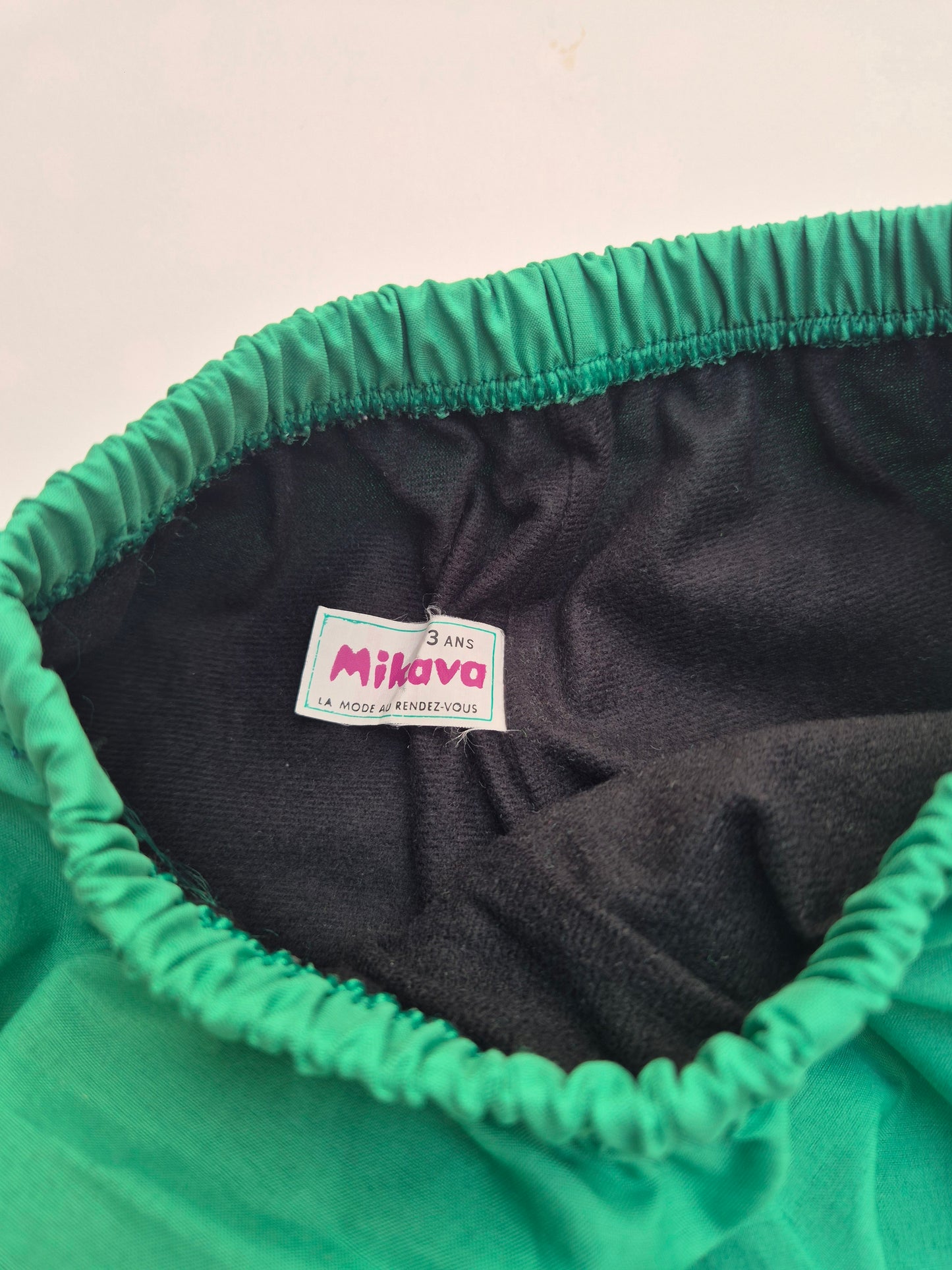 Mikava lange sportbroek – maat 104 | 3 - 4 jaar