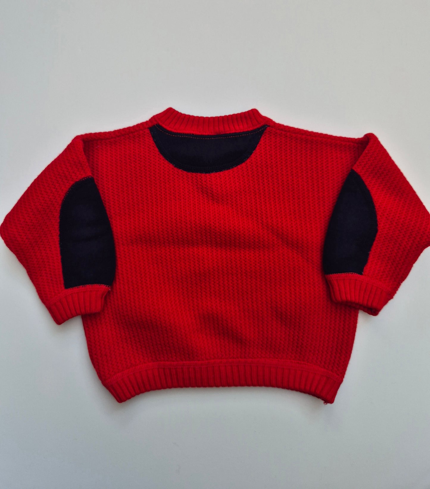 Rode trui met elleboogstukken – maat 74 | 6 - 9 maanden