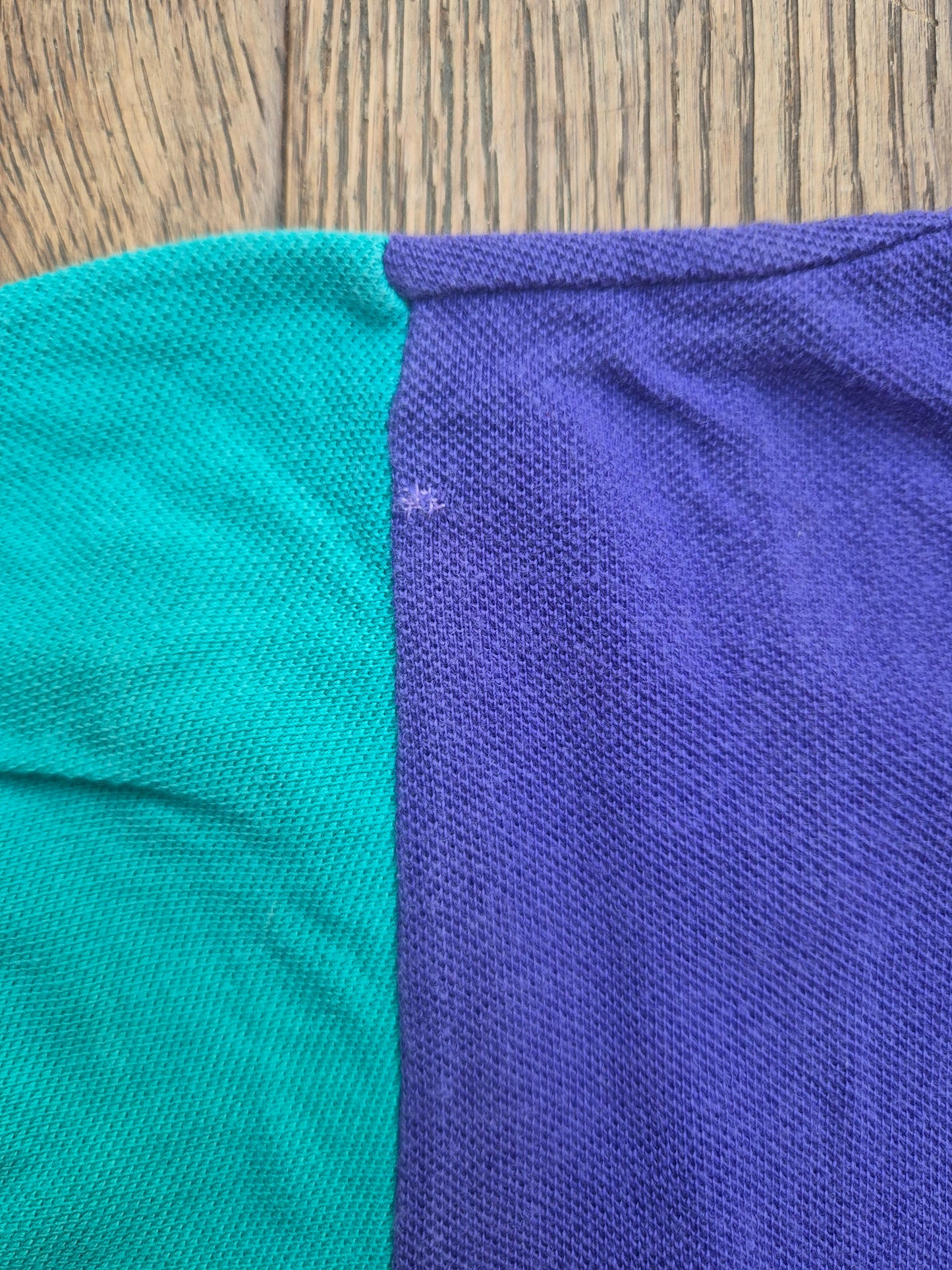 Paarse colourblock polo – maat 104 - 4 jaar