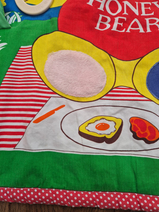 Honey Bear montessori speelkleed