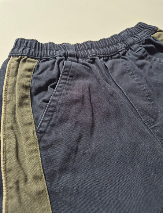 Donkerblauwe broek met kaki strepen – maat 86 | 12- 18 maanden