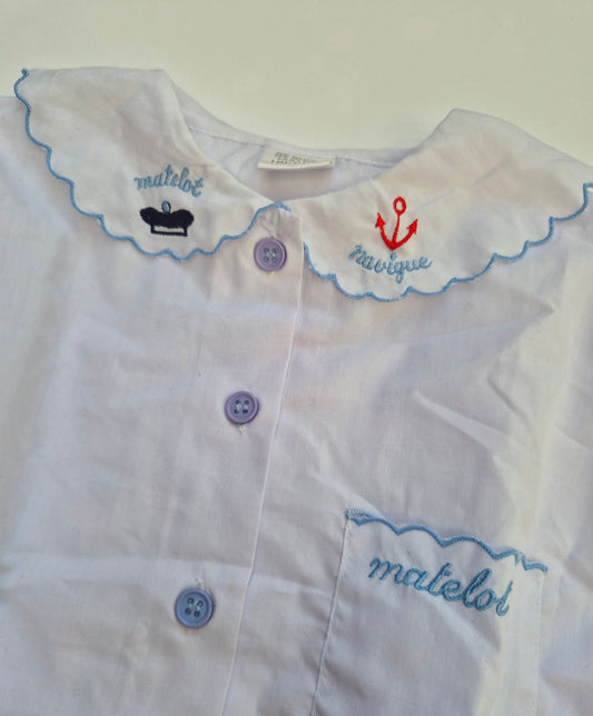 Witte blouse met blauwe details ‘matelot’ – maat 92 | 18 - 24 maanden
