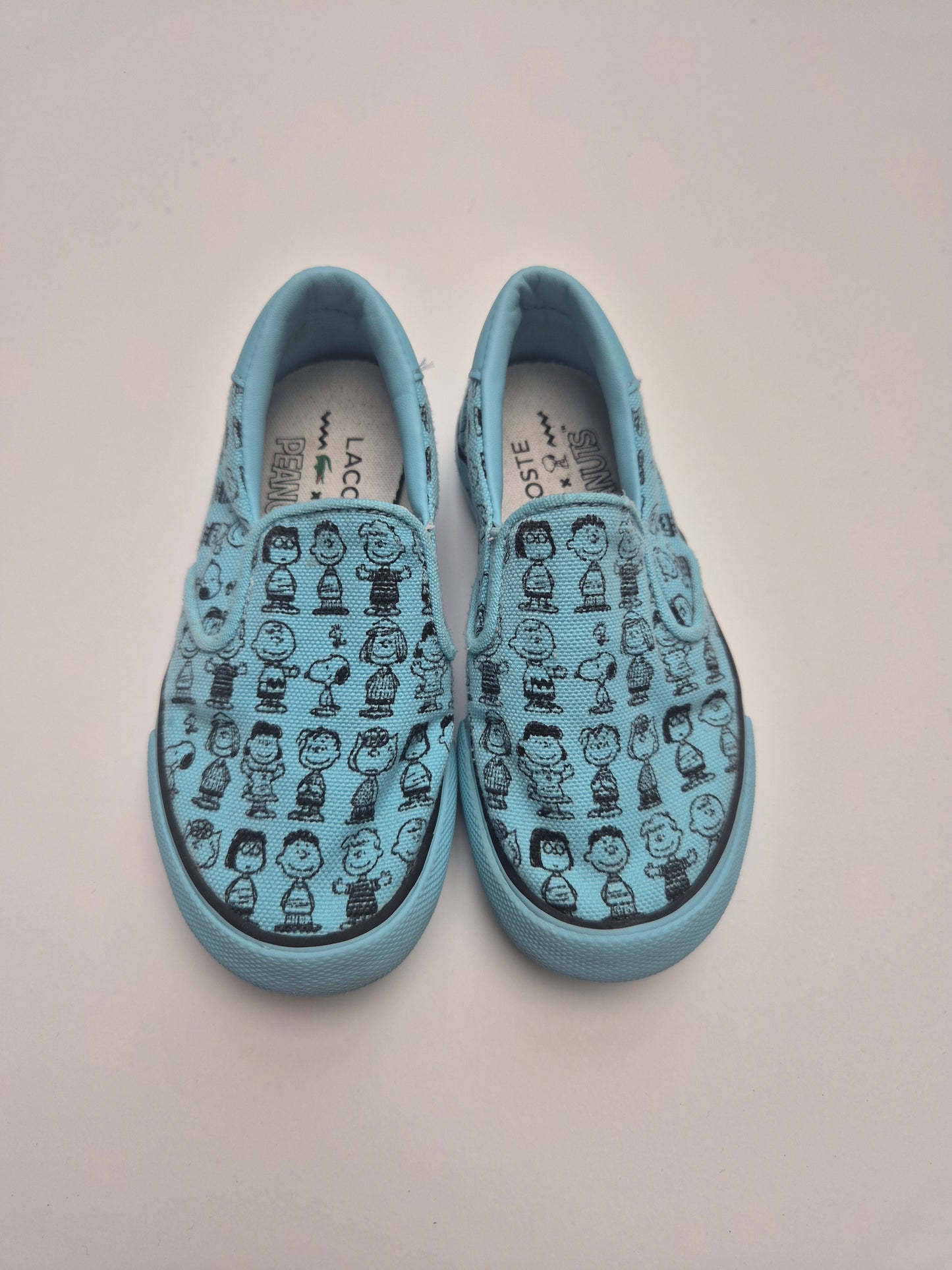 Lacoste x Snoopy slip-ons – maat 24