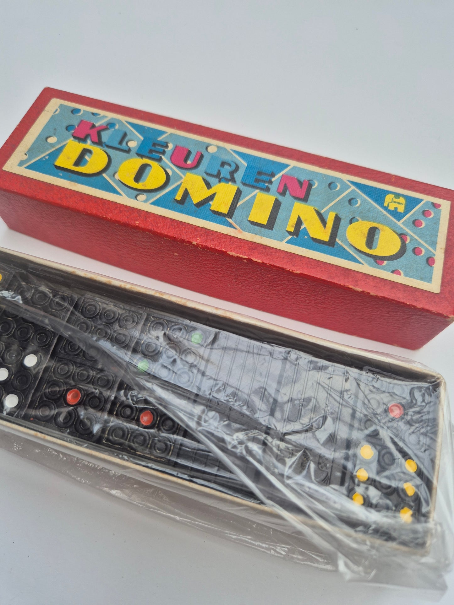 Vintage Domino