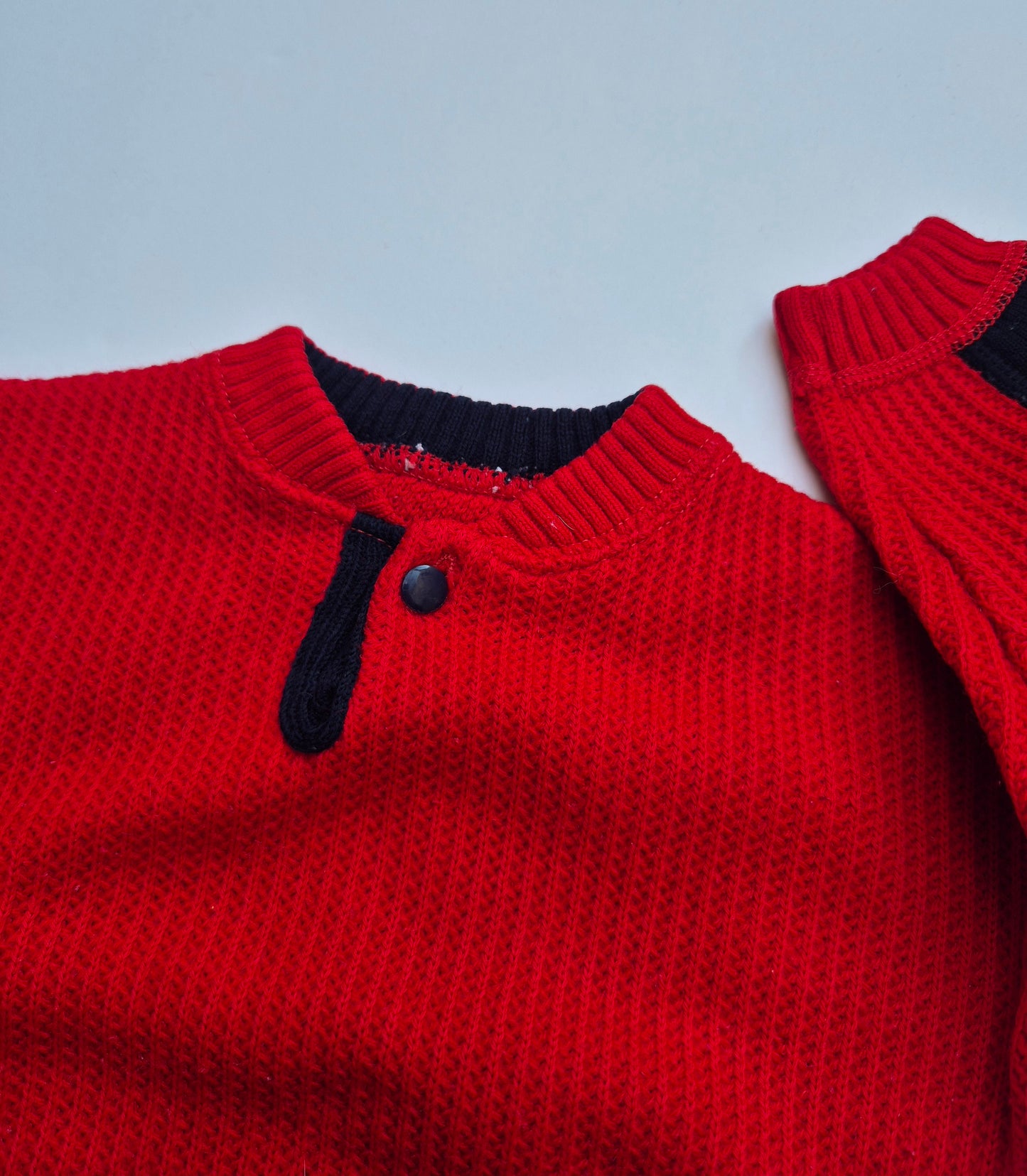 Rode trui met elleboogstukken – maat 74 | 6 - 9 maanden