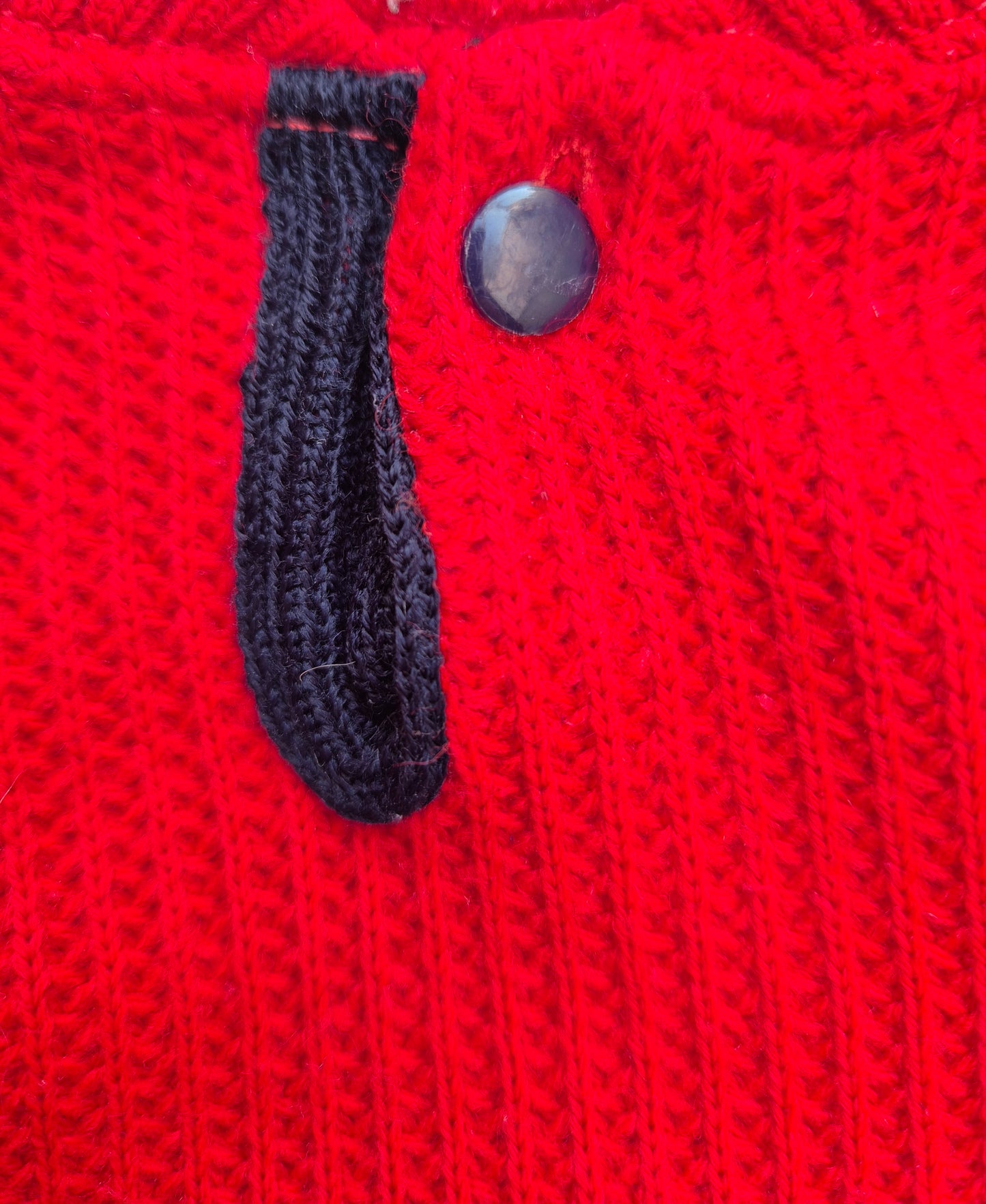 Rode trui met elleboogstukken – maat 74 | 6 - 9 maanden