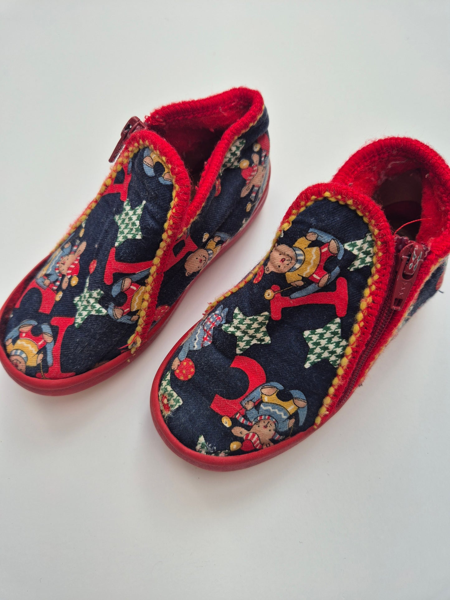 Pantoffels/sloffen met retro print – maat 26