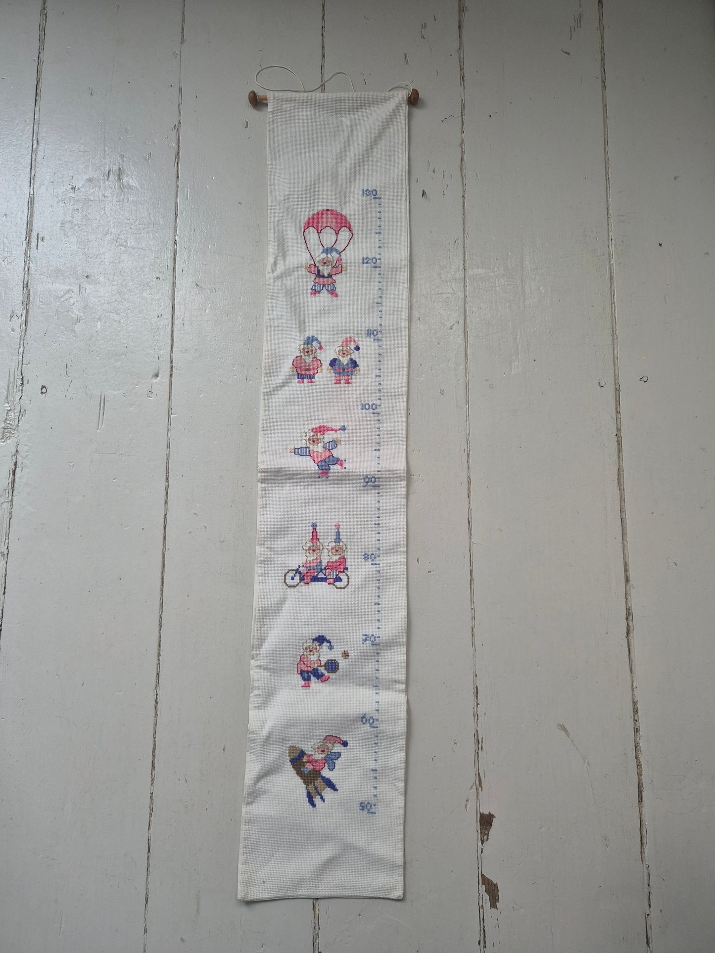 Groei meetlat stof met kabouters