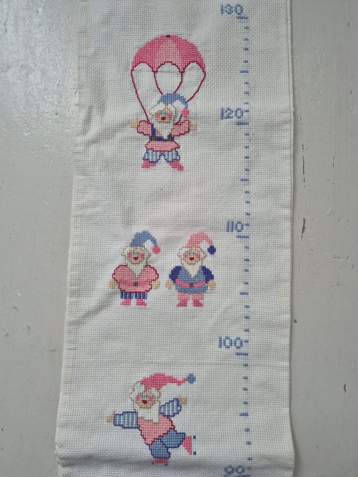 Groei meetlat stof met kabouters