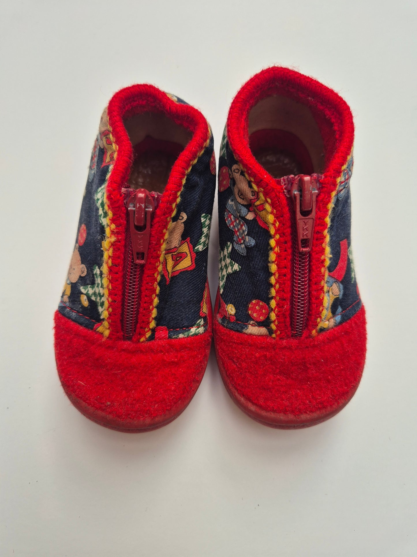 Rood-blauwe sloffen/pantoffels met beertjes – maat 21