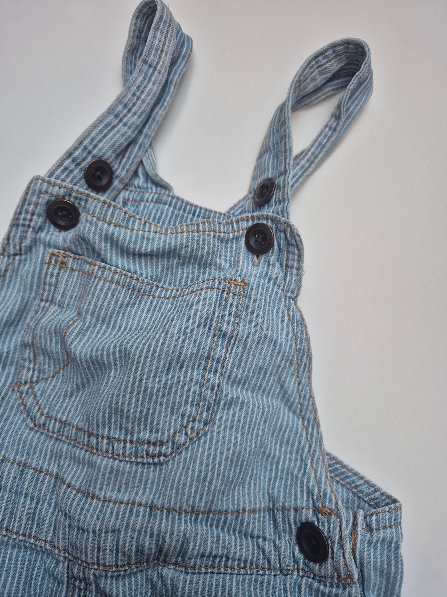 Levis tuinbroek kort – maat 86 | 12 – 18 maanden