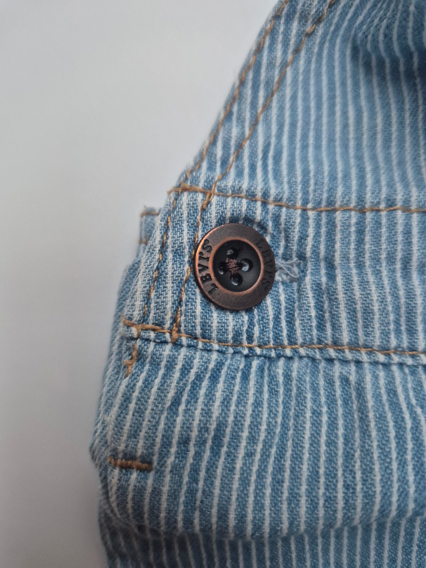 Levis tuinbroek kort – maat 86 | 12 – 18 maanden