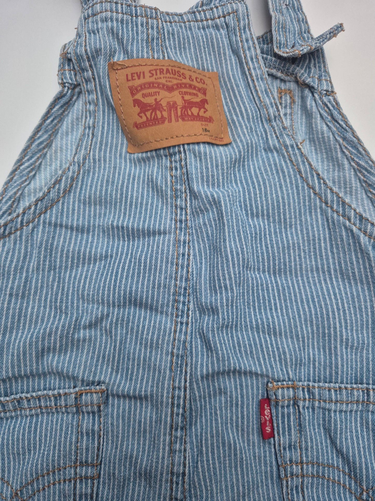 Levis tuinbroek kort – maat 86 | 12 – 18 maanden