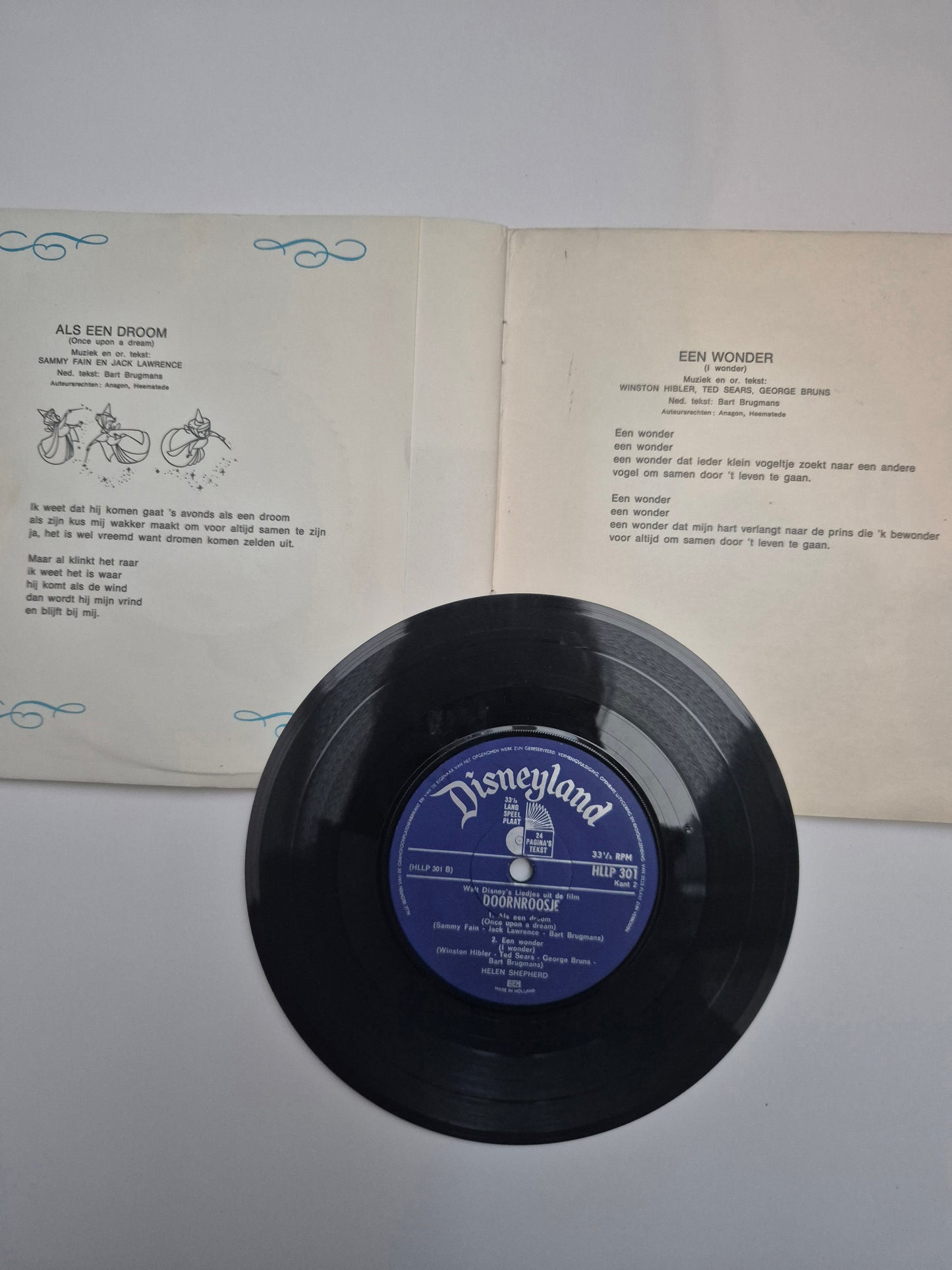 Disney singel LP + boekje Doornroosje uit 1968