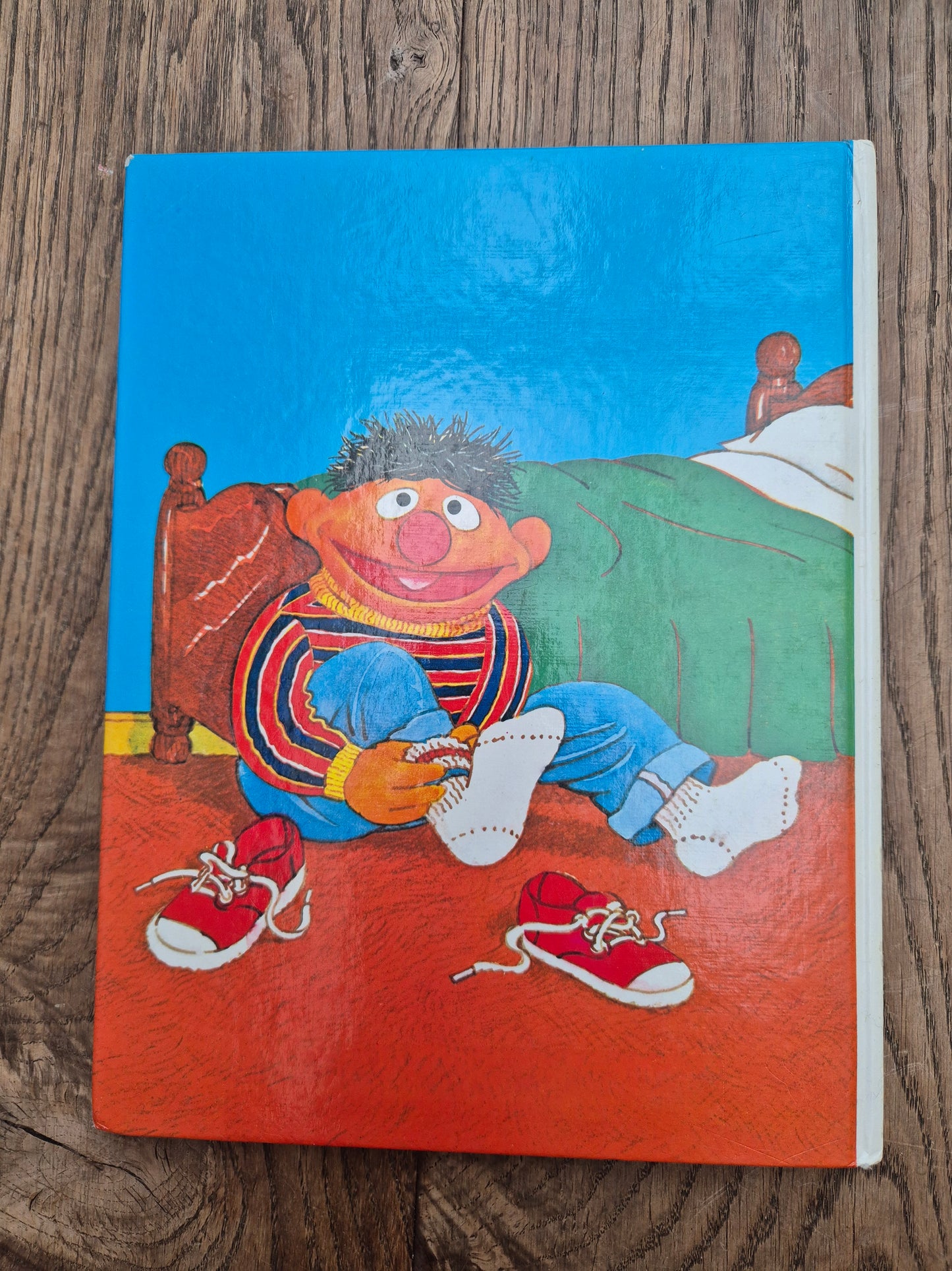 Sesamstraat boek – Ernie kan het al zelf / Pino, de vroege vogel