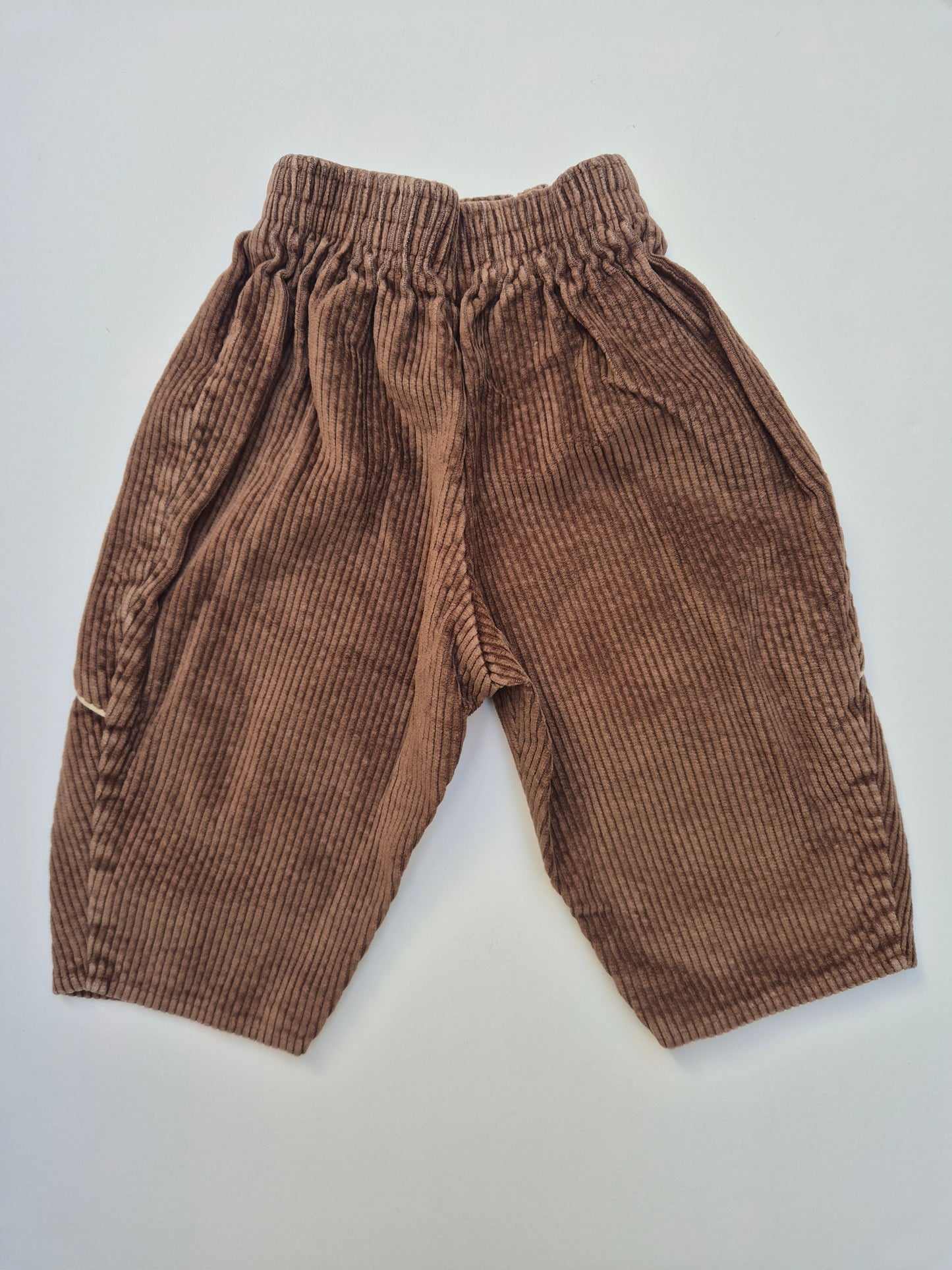 Bruine corduroy broek - maat 74 | 6 - 9 maanden