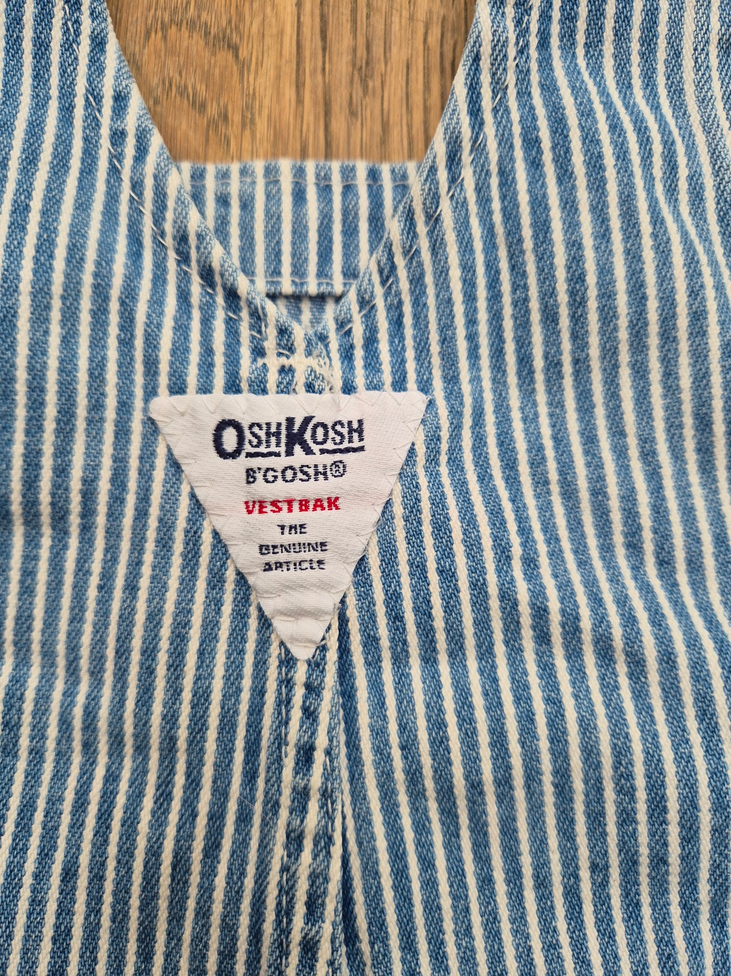 OshKosh blauw wit gestreepte denim tuinbroek – maat 98 | 2 - 3 jaar