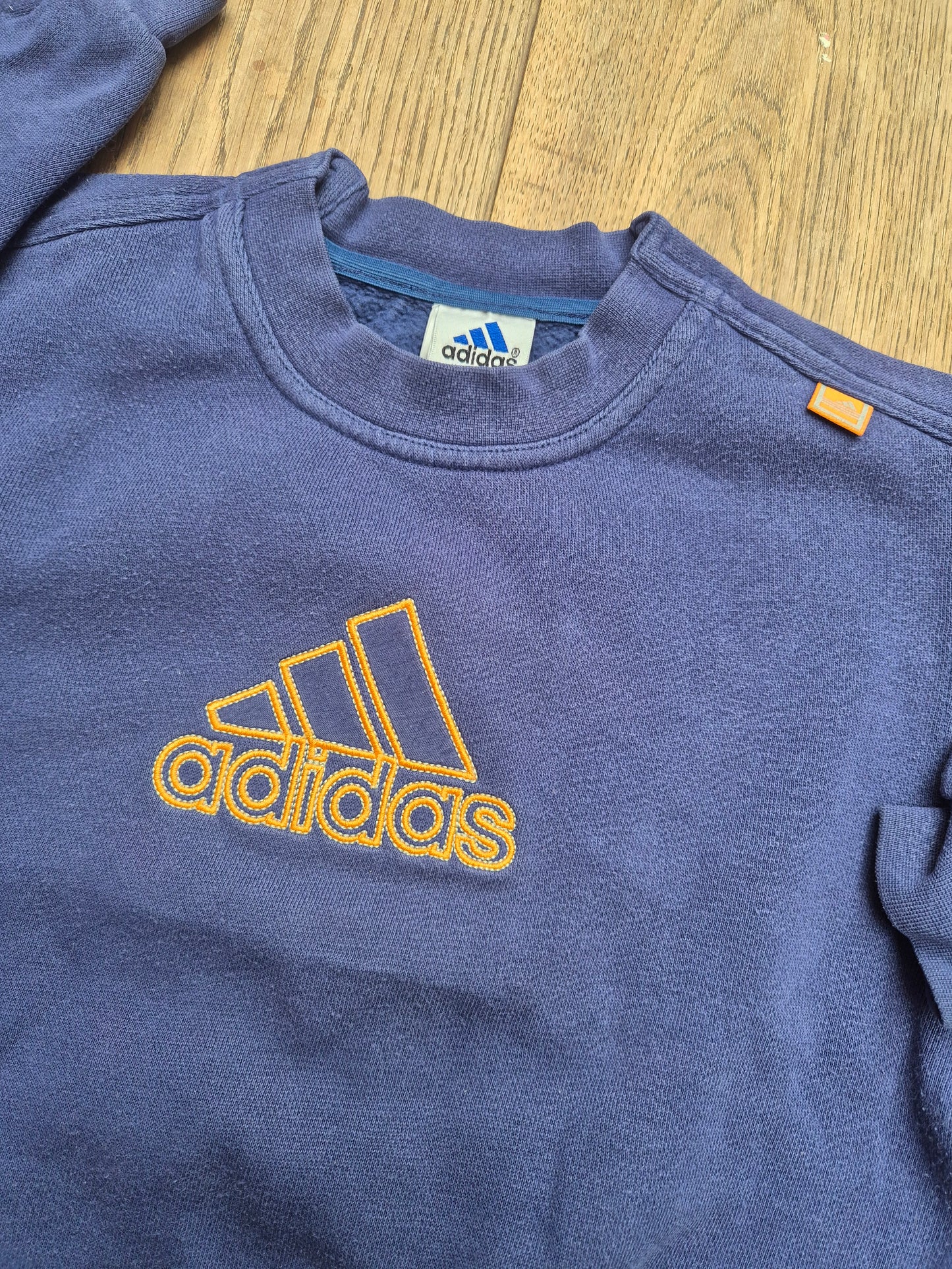 Oversized Adidas sweater – maat 104/110 | 3 - 4 jaar