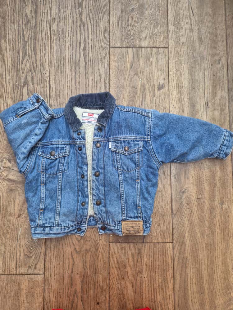 Levi’s spijkerjas met teddyvoering 92 | 18 - 24 maanden