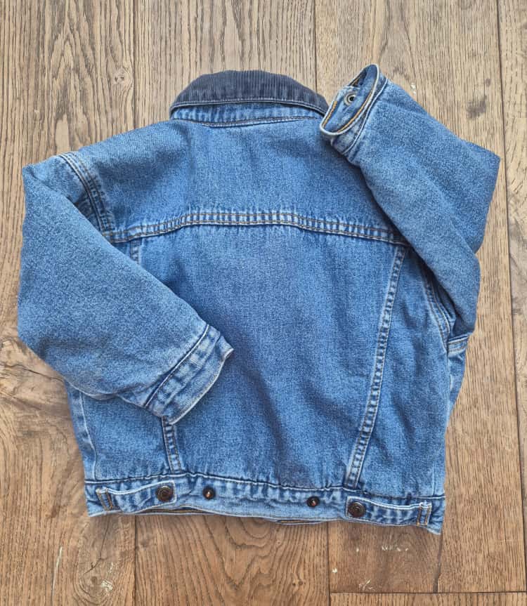 Levi’s spijkerjas met teddyvoering 92 | 18 - 24 maanden