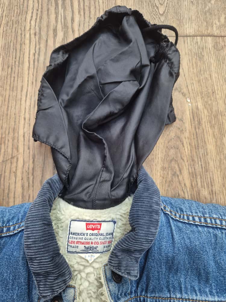 Levi’s spijkerjas met teddyvoering 92 | 18 - 24 maanden