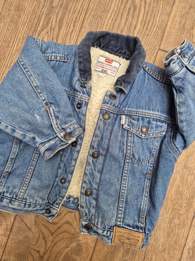 Levi’s spijkerjas met teddyvoering 92 | 18 - 24 maanden