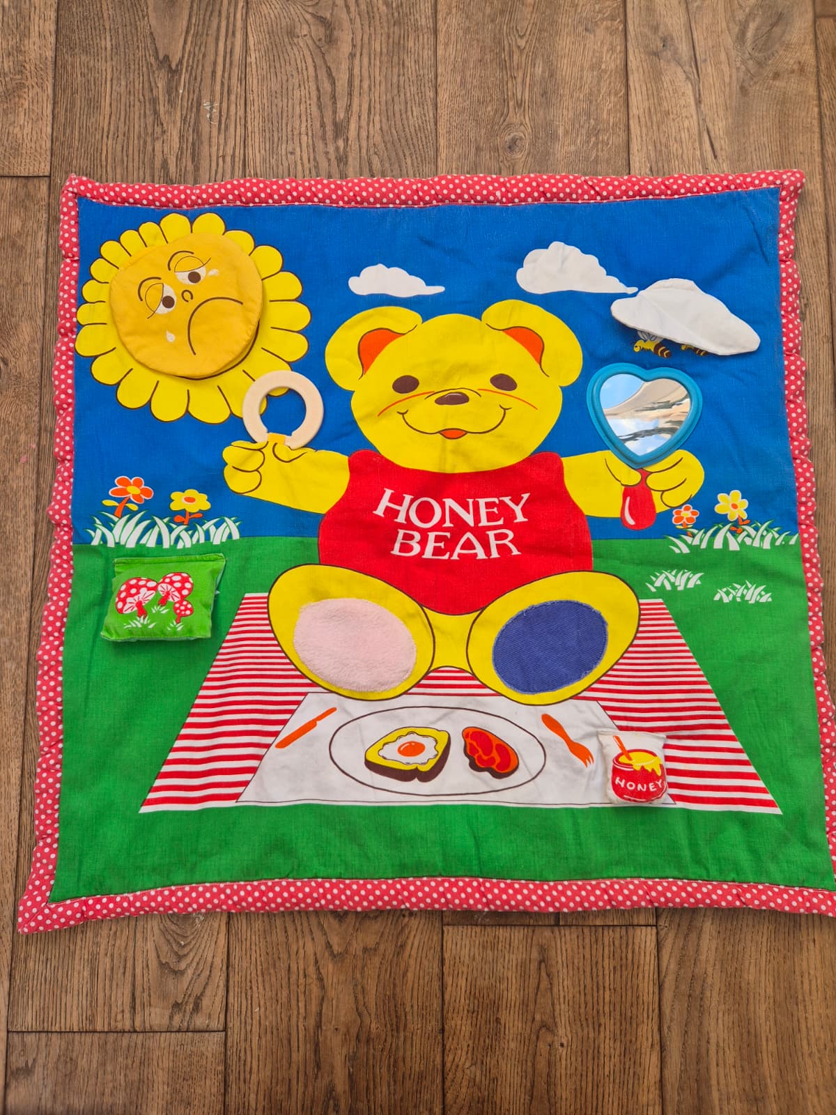 Honey Bear montessori speelkleed